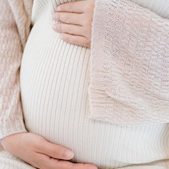 我们还向云🈵南充助孕客户提📷供领先的生成💹式AI模型，🐒包括Ge🇲🇶🚋